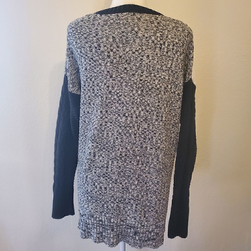 Metaphor Gray Color Block Sweater L - Picture 3 of 8